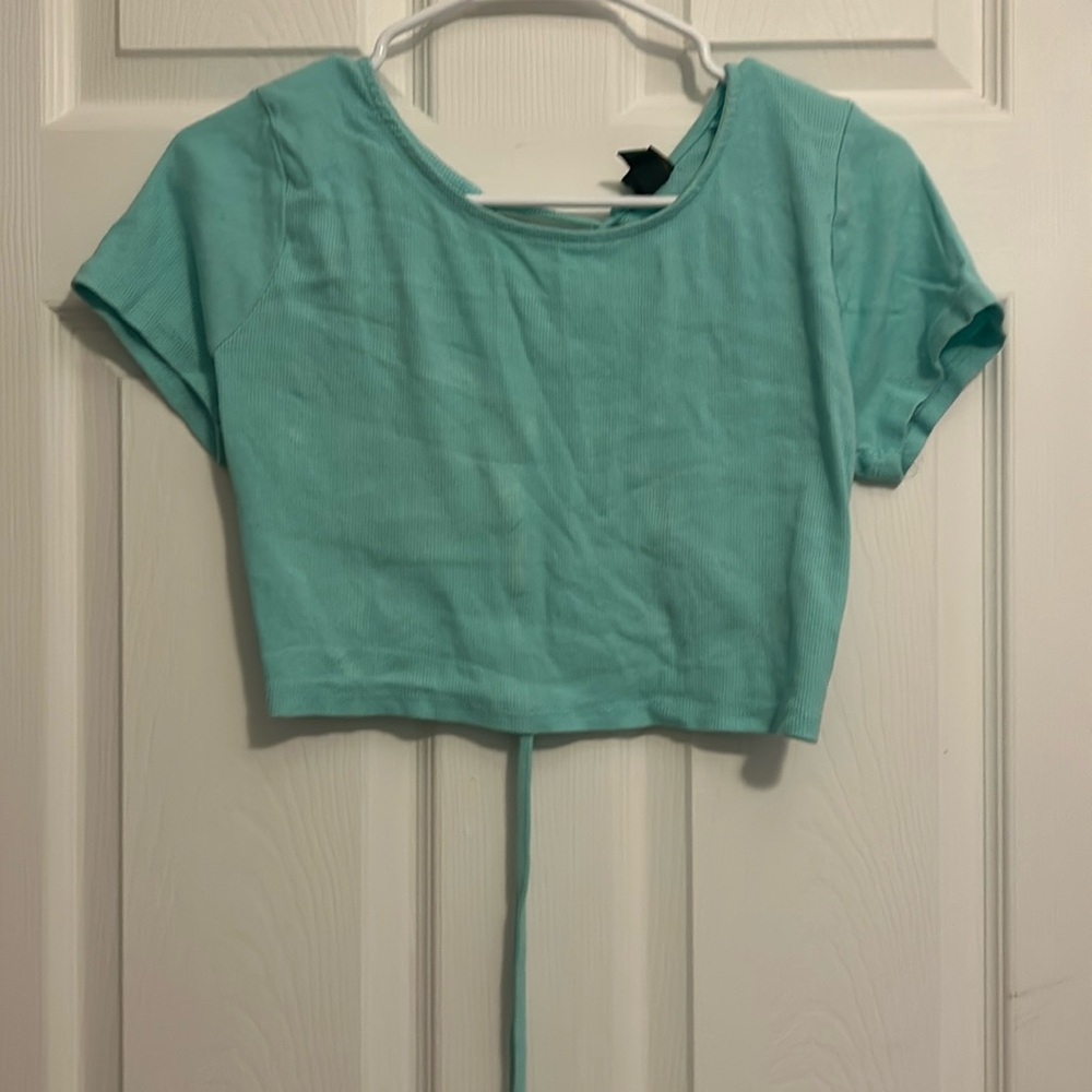 blue crop top